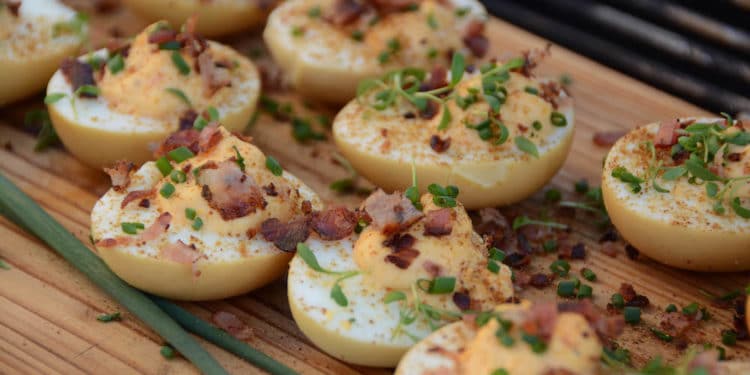 Smoked Deviled Eggs vom Grill - Aufgetischt.net