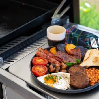 Scottish Breakfast - ein traditionelles schottisches Frühstück